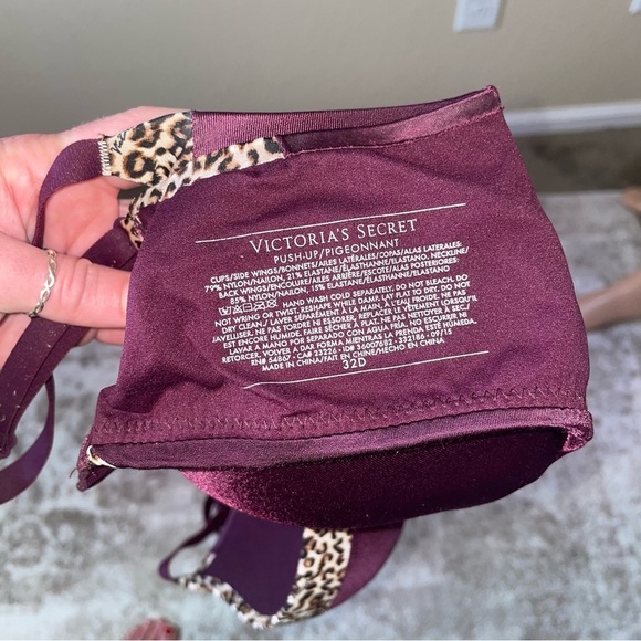 Victoria Secret Push Up Bra Women's size 32 D purple cheetah underwire padded - Picture 5 of 6